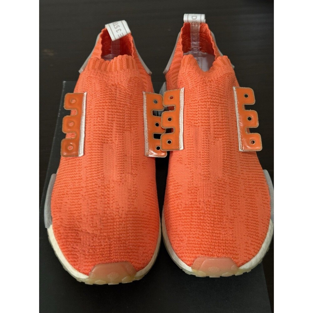Addias NMD_R1 PK Unisex Sneaker Size 8 Men - 10 Women Pre-Owned with Box